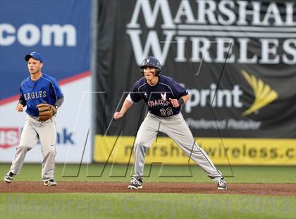 Thumbnail 2 in Gibault Catholic vs Columbia photogallery.