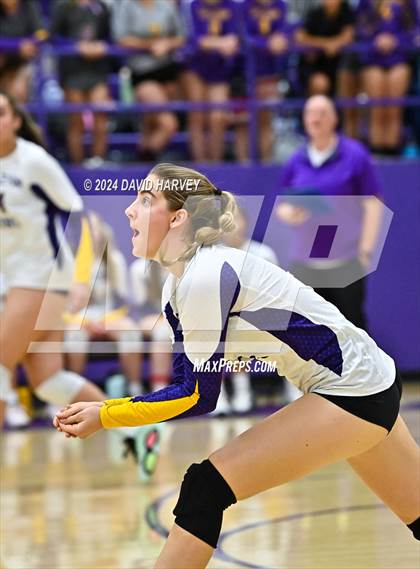 Thumbnail 3 in Kennedy vs Littleton photogallery.