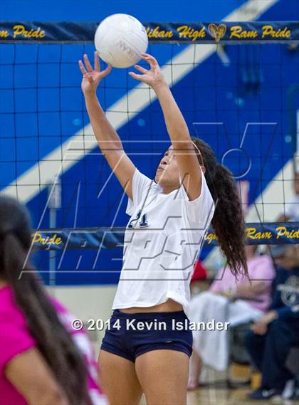 Thumbnail 3 in Lakewood @ Millikan photogallery.