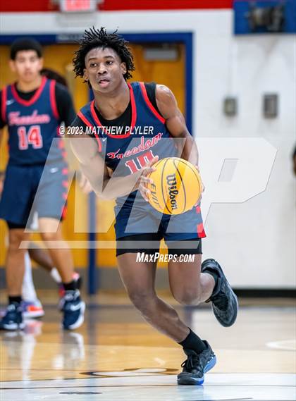 Thumbnail 3 in Freedom Christian Academy vs. Pine Forest (MLK Dream Jam at Terry Sanford) photogallery.