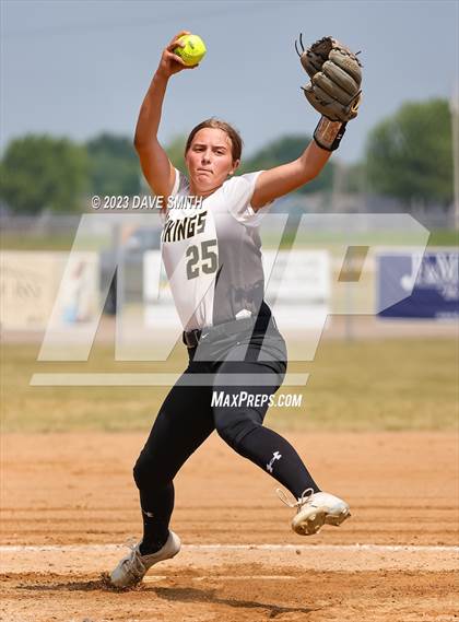 Thumbnail 2 in Edgewood-Colesburg vs Davenport West (West Delaware Invitational) photogallery.