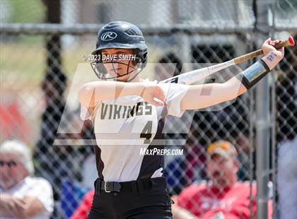 Thumbnail 3 in Edgewood-Colesburg vs Davenport West (West Delaware Invitational) photogallery.