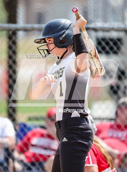 Thumbnail 3 in Edgewood-Colesburg vs Davenport West (West Delaware Invitational) photogallery.