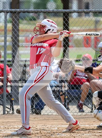 Thumbnail 3 in Edgewood-Colesburg vs Davenport West (West Delaware Invitational) photogallery.