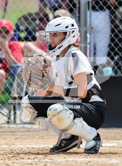 Thumbnail 1 in Edgewood-Colesburg vs Davenport West (West Delaware Invitational) photogallery.