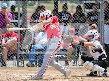 Thumbnail 3 in Edgewood-Colesburg vs Davenport West (West Delaware Invitational) photogallery.