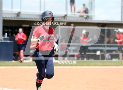 Thumbnail 1 in Crandall vs. Aubrey (UIL 4A Regional Quarterfinal, Game 2) photogallery.