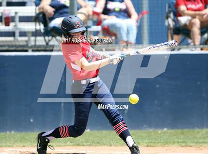 Thumbnail 2 in Crandall vs. Aubrey (UIL 4A Regional Quarterfinal, Game 2) photogallery.