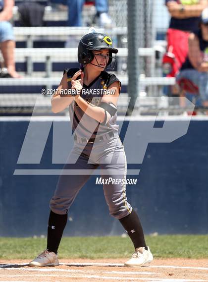 Thumbnail 1 in Crandall vs. Aubrey (UIL 4A Regional Quarterfinal, Game 2) photogallery.