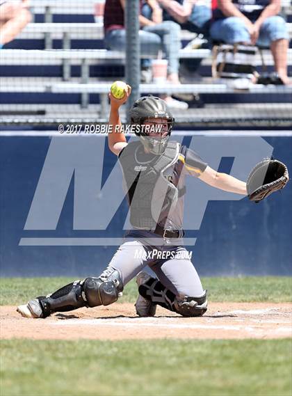 Thumbnail 3 in Crandall vs. Aubrey (UIL 4A Regional Quarterfinal, Game 2) photogallery.