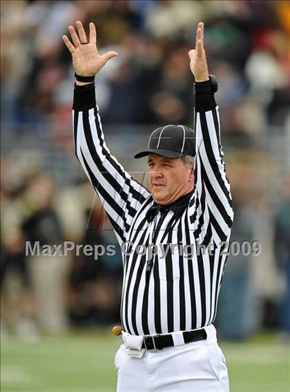 Thumbnail 1 in Denison vs. Aledo (Texas 4A D2 Semifinals) photogallery.