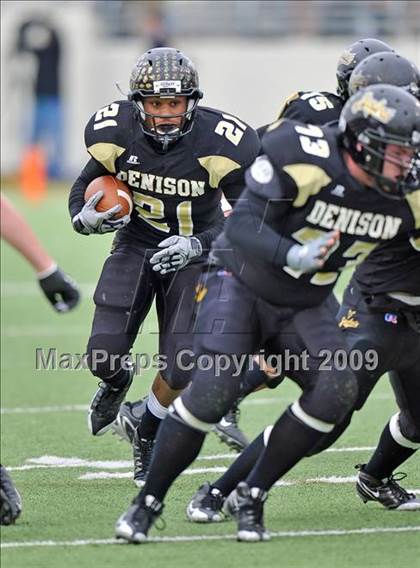 Thumbnail 3 in Denison vs. Aledo (Texas 4A D2 Semifinals) photogallery.