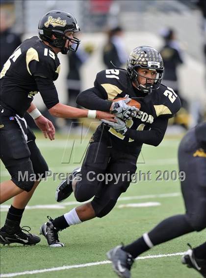 Thumbnail 3 in Denison vs. Aledo (Texas 4A D2 Semifinals) photogallery.