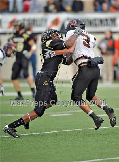Thumbnail 1 in Denison vs. Aledo (Texas 4A D2 Semifinals) photogallery.