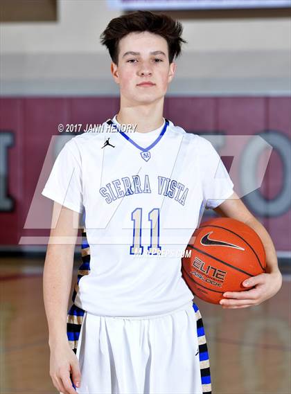 Thumbnail 2 in Sierra Vista vs. Rancho Mirage (Rancho Mirage Holiday Invitational) photogallery.