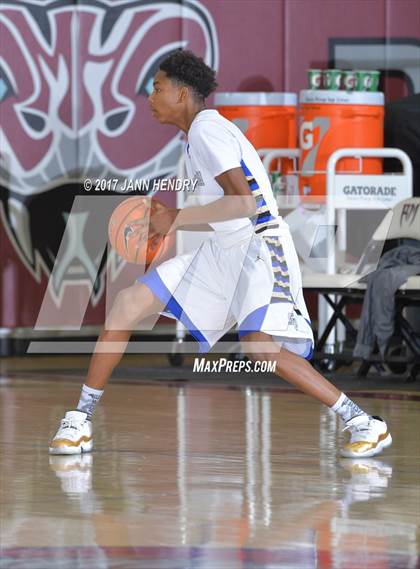 Thumbnail 1 in Sierra Vista vs. Rancho Mirage (Rancho Mirage Holiday Invitational) photogallery.