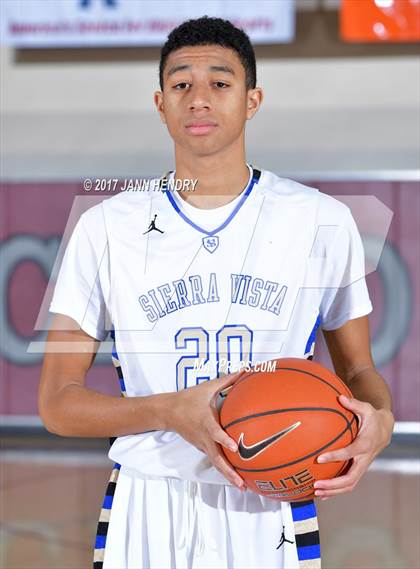 Thumbnail 2 in Sierra Vista vs. Rancho Mirage (Rancho Mirage Holiday Invitational) photogallery.