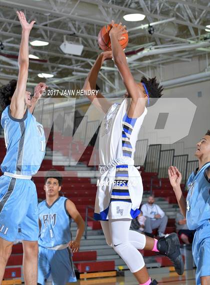 Thumbnail 3 in Sierra Vista vs. Rancho Mirage (Rancho Mirage Holiday Invitational) photogallery.