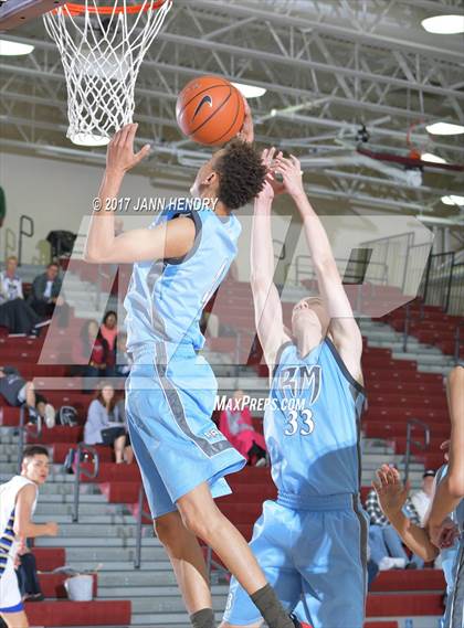 Thumbnail 1 in Sierra Vista vs. Rancho Mirage (Rancho Mirage Holiday Invitational) photogallery.