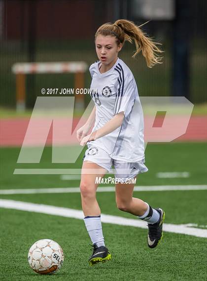 Thumbnail 3 in Alvin JV Orange vs Flear Falls JV photogallery.