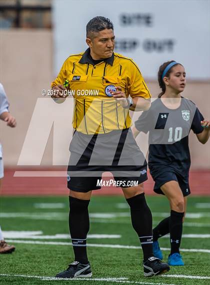 Thumbnail 2 in Alvin JV Orange vs Flear Falls JV photogallery.