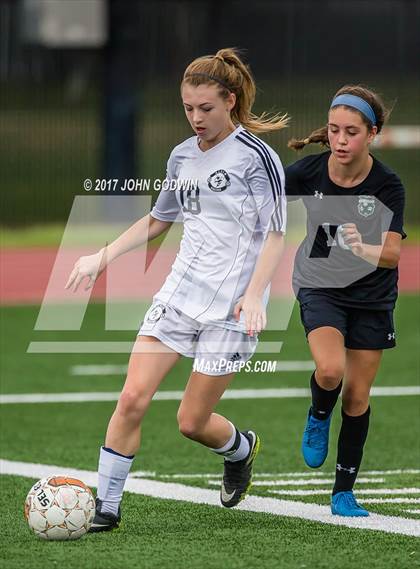 Thumbnail 2 in Alvin JV Orange vs Flear Falls JV photogallery.