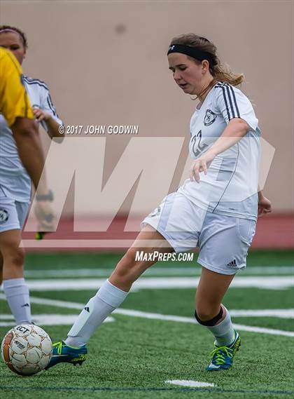 Thumbnail 2 in Alvin JV Orange vs Flear Falls JV photogallery.