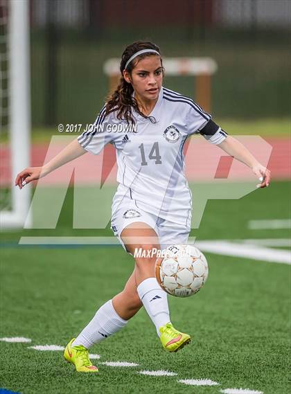 Thumbnail 2 in Alvin JV Orange vs Flear Falls JV photogallery.