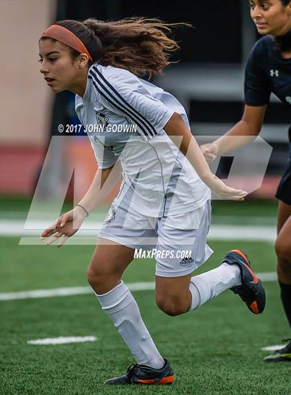 Thumbnail 2 in Alvin JV Orange vs Flear Falls JV photogallery.