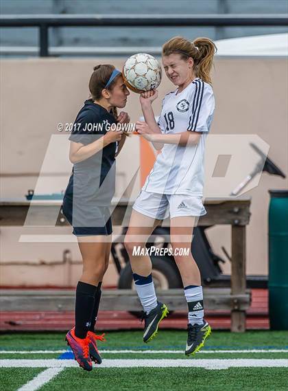 Thumbnail 2 in Alvin JV Orange vs Flear Falls JV photogallery.