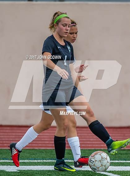 Thumbnail 2 in Alvin JV Orange vs Flear Falls JV photogallery.