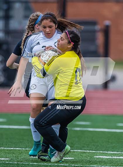Thumbnail 1 in Alvin JV Orange vs Flear Falls JV photogallery.