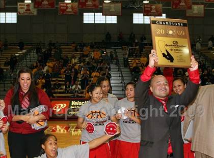 Thumbnail 1 in Santa Clara vs. Bellarmine-Jefferson (CIF SS D5-A Final) photogallery.