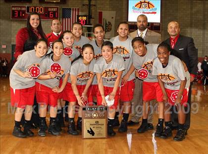 Thumbnail 1 in Santa Clara vs. Bellarmine-Jefferson (CIF SS D5-A Final) photogallery.