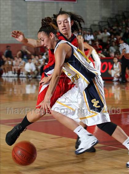 Thumbnail 1 in Santa Clara vs. Bellarmine-Jefferson (CIF SS D5-A Final) photogallery.
