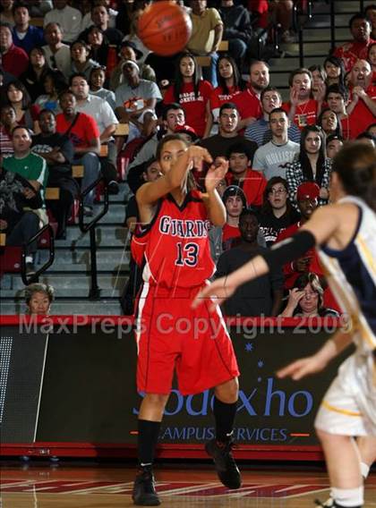 Thumbnail 1 in Santa Clara vs. Bellarmine-Jefferson (CIF SS D5-A Final) photogallery.