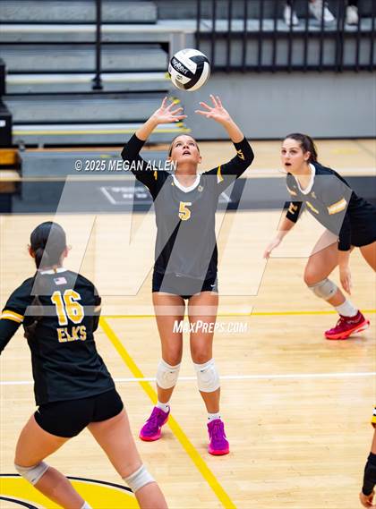 Thumbnail 2 in Beavercreek @ Centerville photogallery.