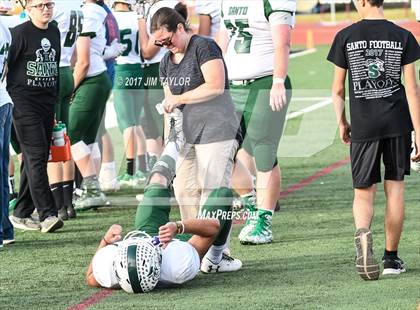 Thumbnail 1 in Albany vs. Santo (UIL 2A Region 2 Area Playoff) photogallery.