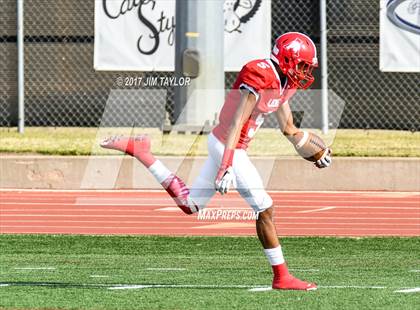 Thumbnail 3 in Albany vs. Santo (UIL 2A Region 2 Area Playoff) photogallery.