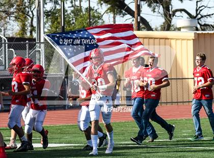 Thumbnail 1 in Albany vs. Santo (UIL 2A Region 2 Area Playoff) photogallery.