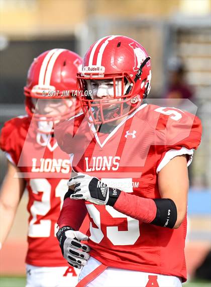 Thumbnail 2 in Albany vs. Santo (UIL 2A Region 2 Area Playoff) photogallery.