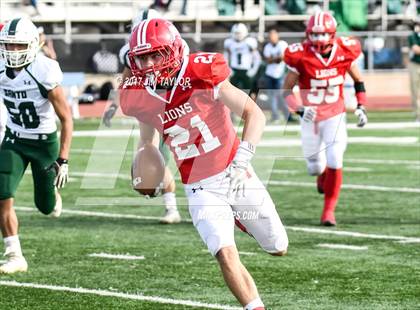 Thumbnail 2 in Albany vs. Santo (UIL 2A Region 2 Area Playoff) photogallery.