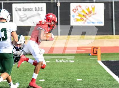 Thumbnail 2 in Albany vs. Santo (UIL 2A Region 2 Area Playoff) photogallery.