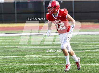 Thumbnail 2 in Albany vs. Santo (UIL 2A Region 2 Area Playoff) photogallery.