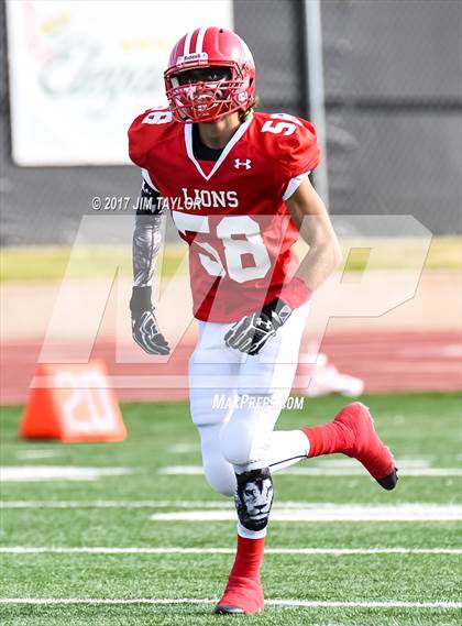 Thumbnail 1 in Albany vs. Santo (UIL 2A Region 2 Area Playoff) photogallery.