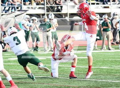 Thumbnail 2 in Albany vs. Santo (UIL 2A Region 2 Area Playoff) photogallery.