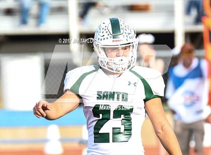 Thumbnail 2 in Albany vs. Santo (UIL 2A Region 2 Area Playoff) photogallery.