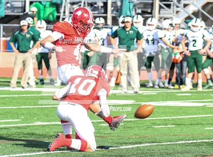 Thumbnail 3 in Albany vs. Santo (UIL 2A Region 2 Area Playoff) photogallery.