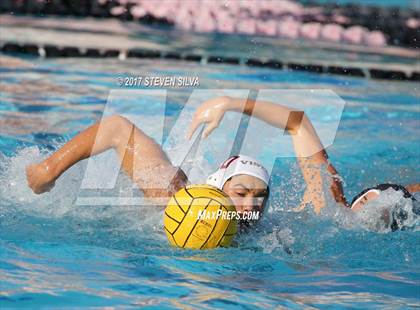 Thumbnail 3 in Carlsbad vs. Vista (CIF SDS Open Division Quarterfinal) photogallery.