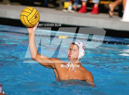 Thumbnail 3 in Carlsbad vs. Vista (CIF SDS Open Division Quarterfinal) photogallery.